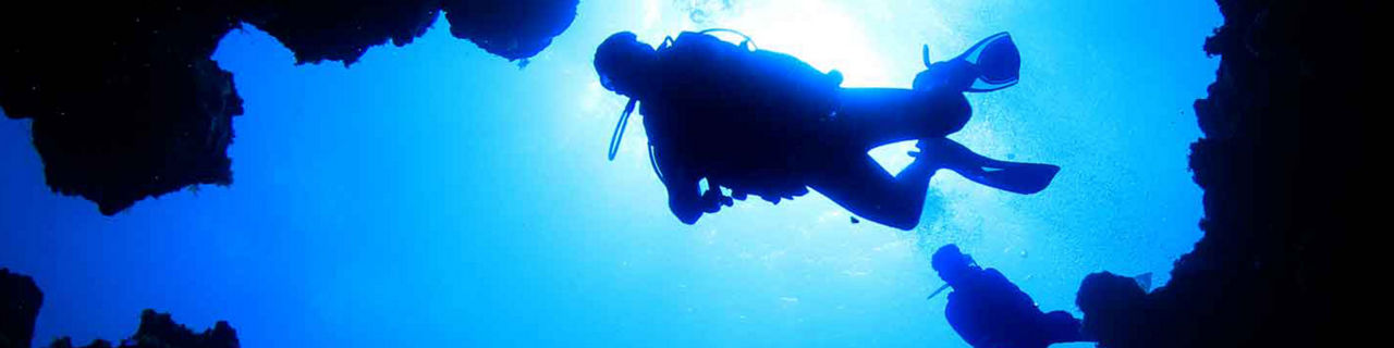 grand bahamas island underwater caves scuba diving 1920 480