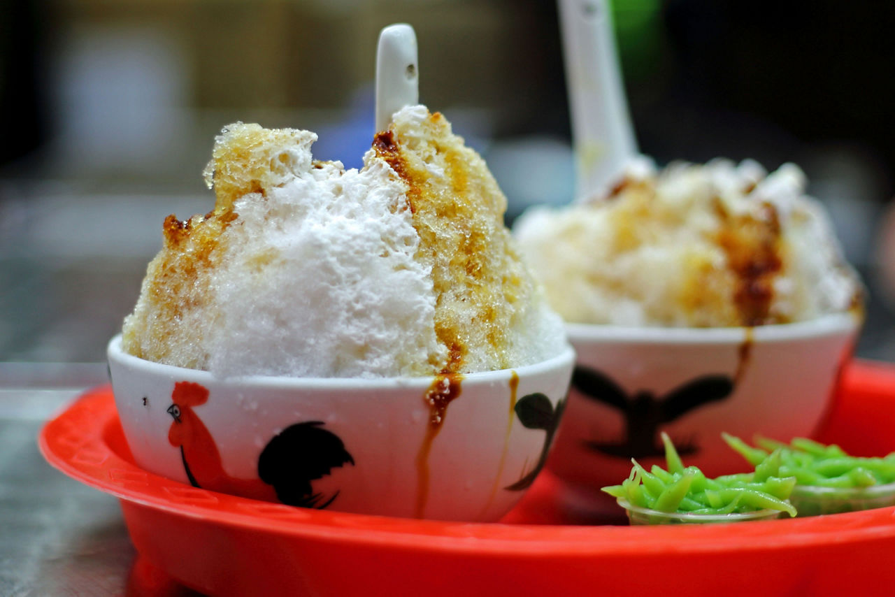 Cendol, traditional iced sweet dessert with green rice flour jelly, popular in Malacca, Malaysia