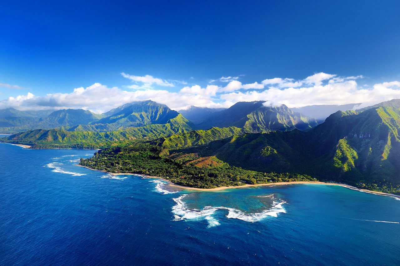 Exotic tropical paradise in Napali Coast, Hawaii
