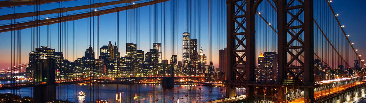New York, Manhattan Night Time Bridge City Skyline
