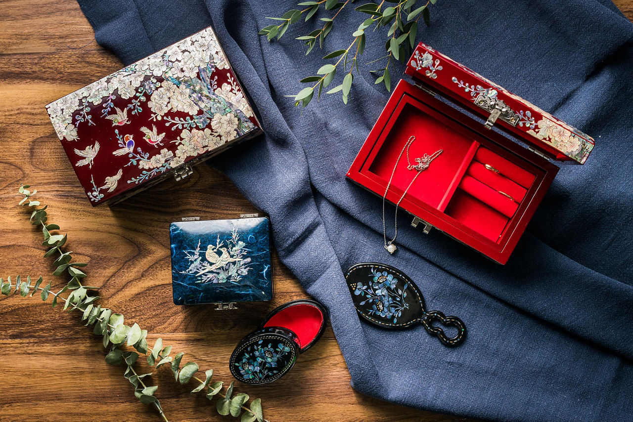 Lacquer wood boxes and items from Sasebo, Japan