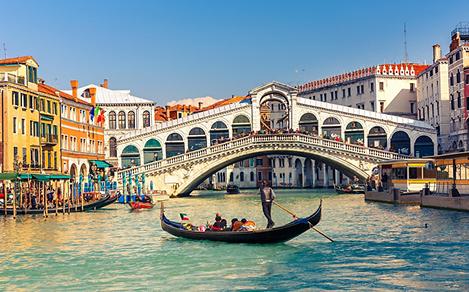A gondola near the Rialto Bridge in Venice