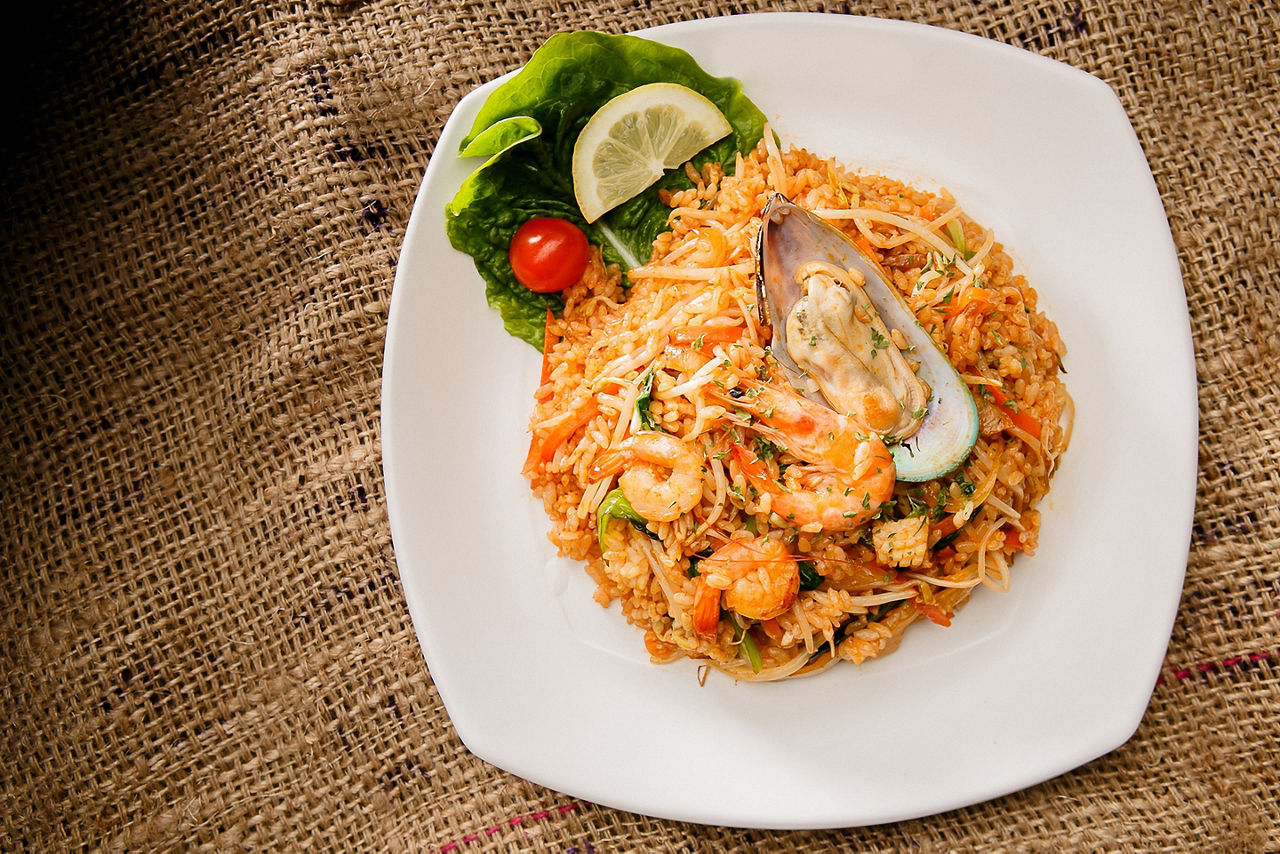 Cuisine Nasi Goreng Noodles Seafood Oysters, Willemstad, Curacao 