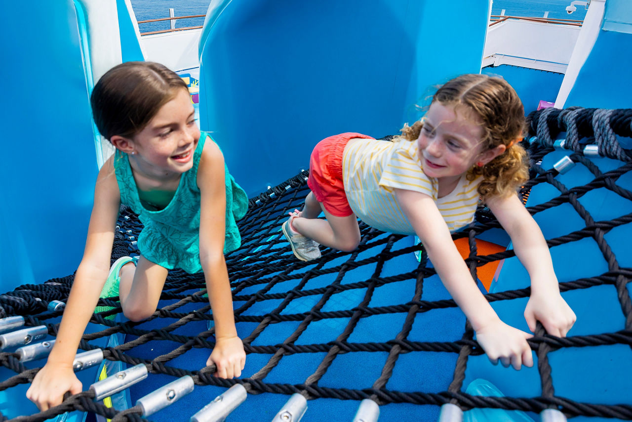 Wonder of the Seas Sisters Climbing Playscape
