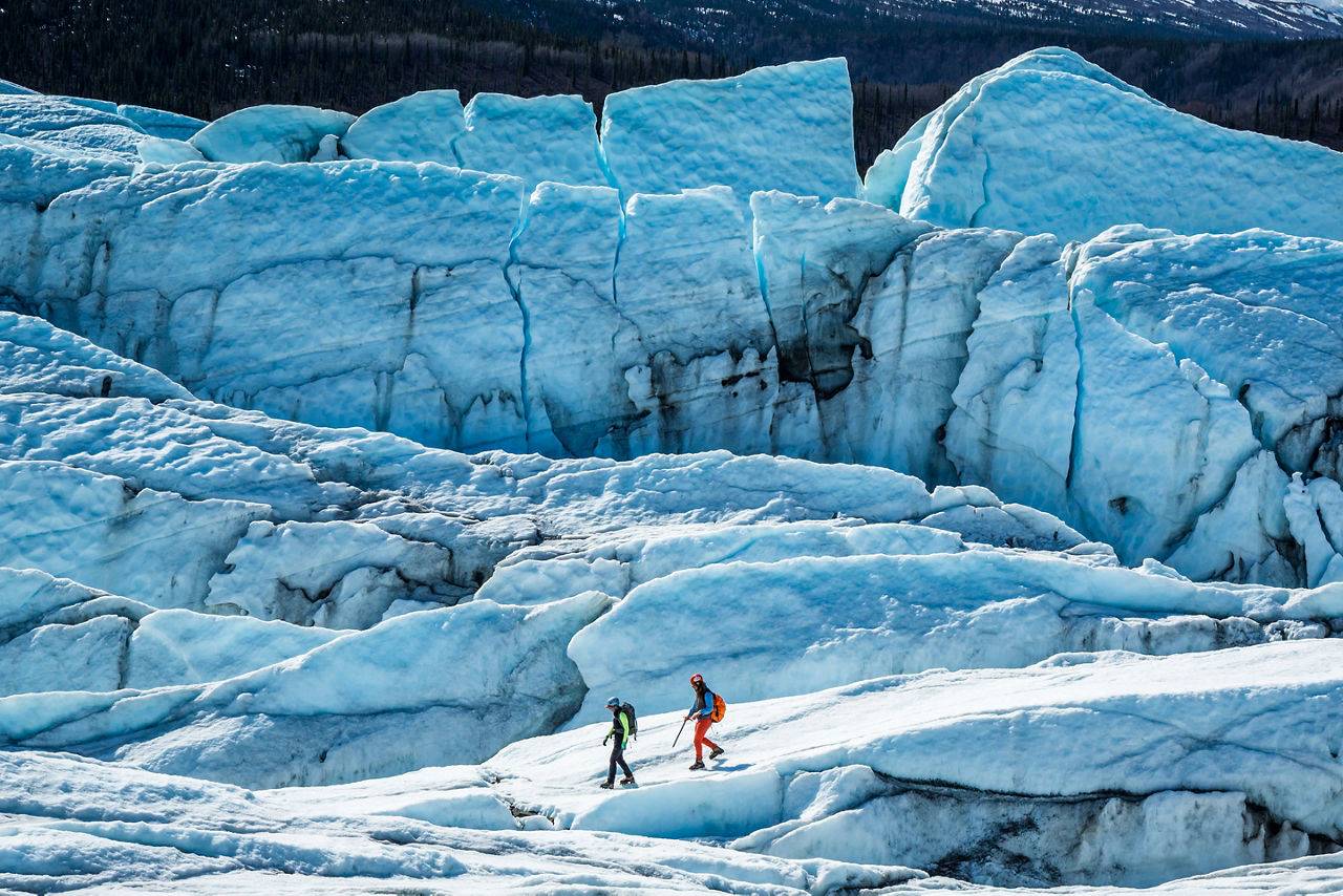 Review Hiking Safety Guides for Glacier Tours in Alaska