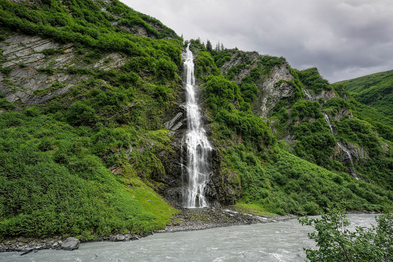 brial veil falls alaska