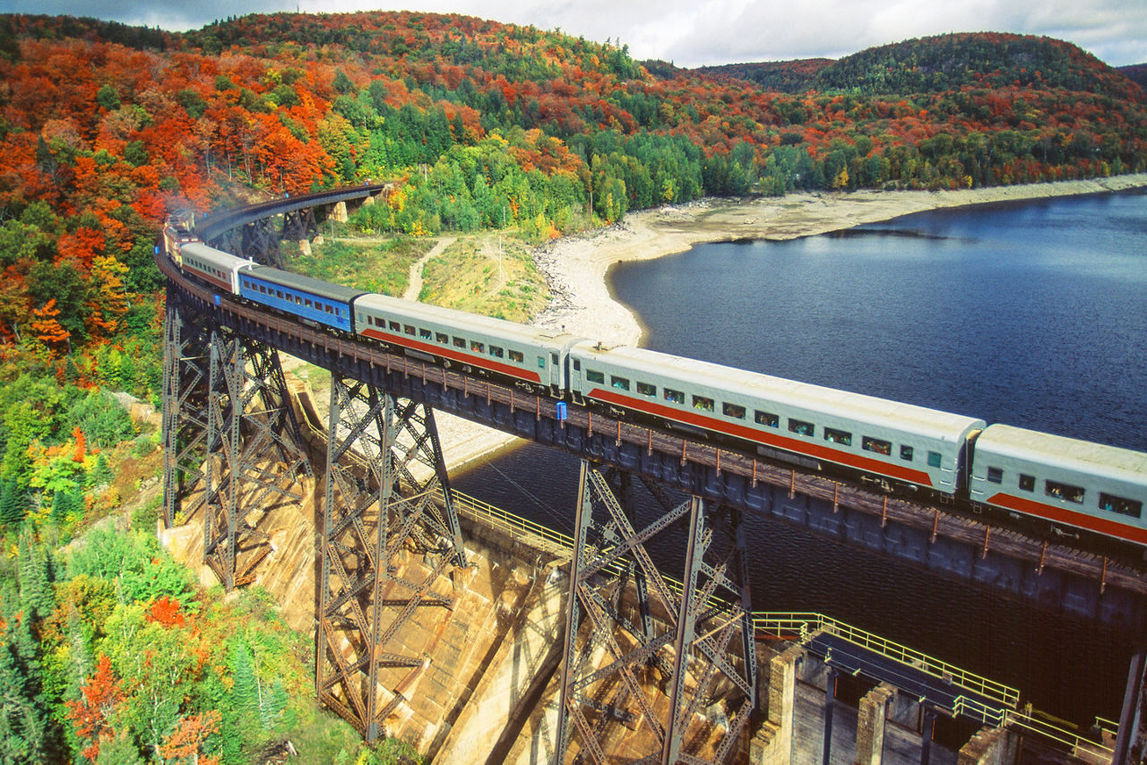 Canada Ontario Canyon Tour Train Tour