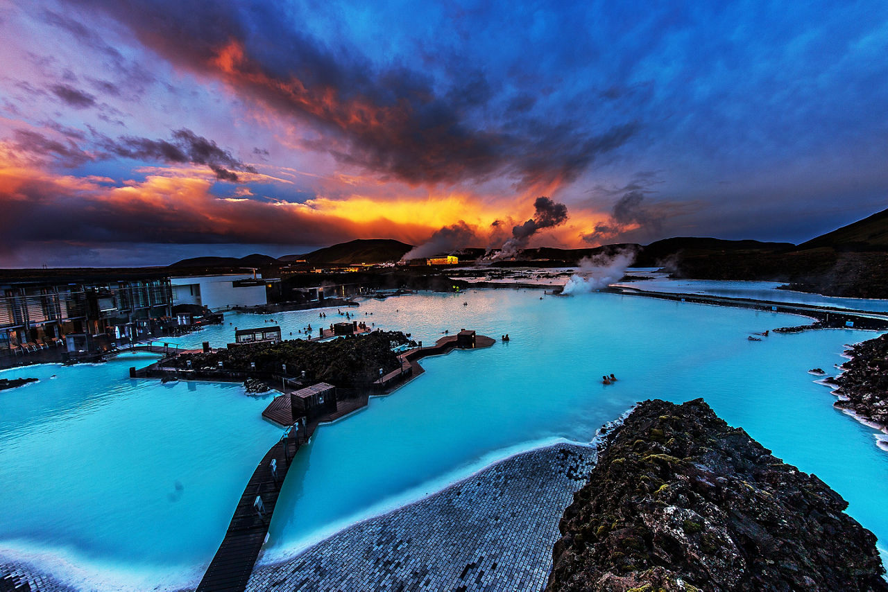 The majestic arctic sky seen from the Blue Lagoon.
