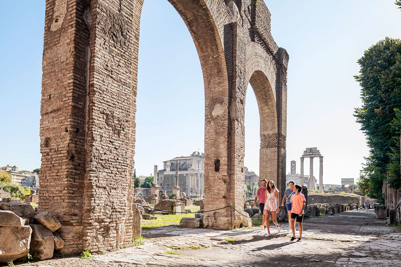 Rome Ruins, Family Walking and Learning