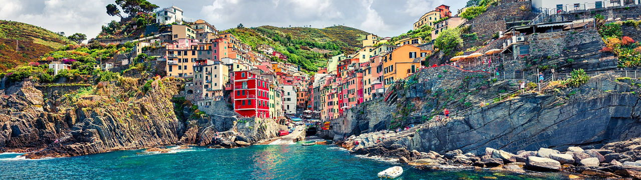 Mediterranean Italy Colorful Homes by the Coast