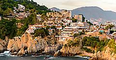 The famous tourist attractions La Quebrada. Acapulco, Mexico.