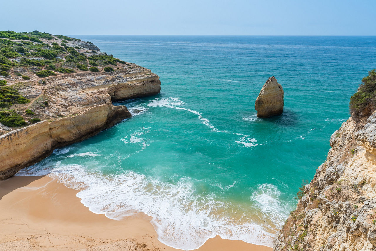 Viewing Beach Carvalho of Algarve, Portugal