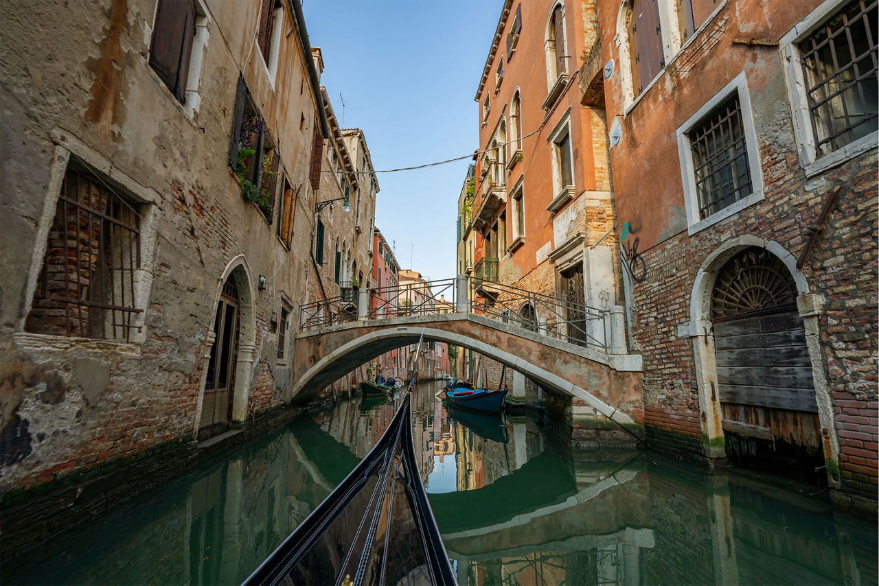 Italy Ravenna Gondola Couple Rides