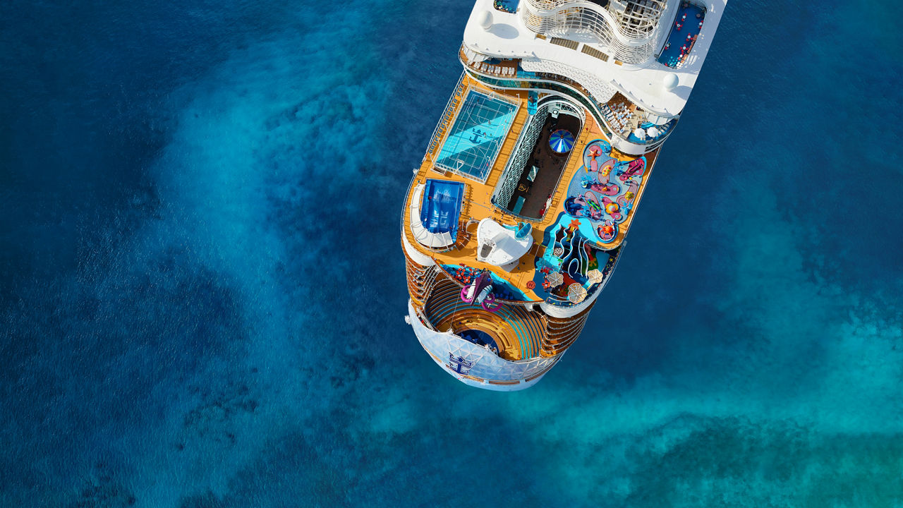Wonder of the Seas Back Aerial View HP Jumbotron 1920 1080 FAM NF 2x