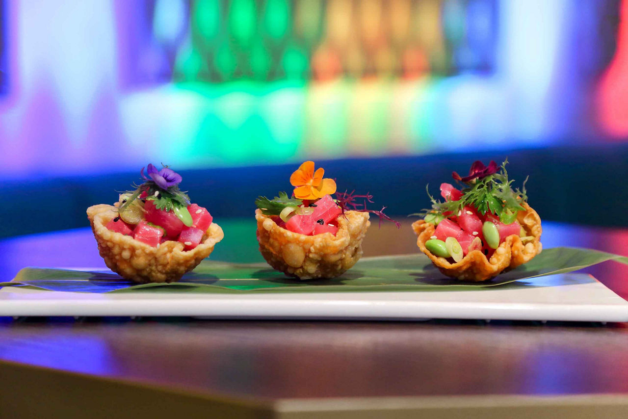 mariner of the seas bamboo room food tuna tartare