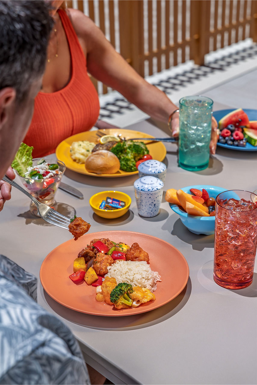 Couple dining at Surfside Eatery