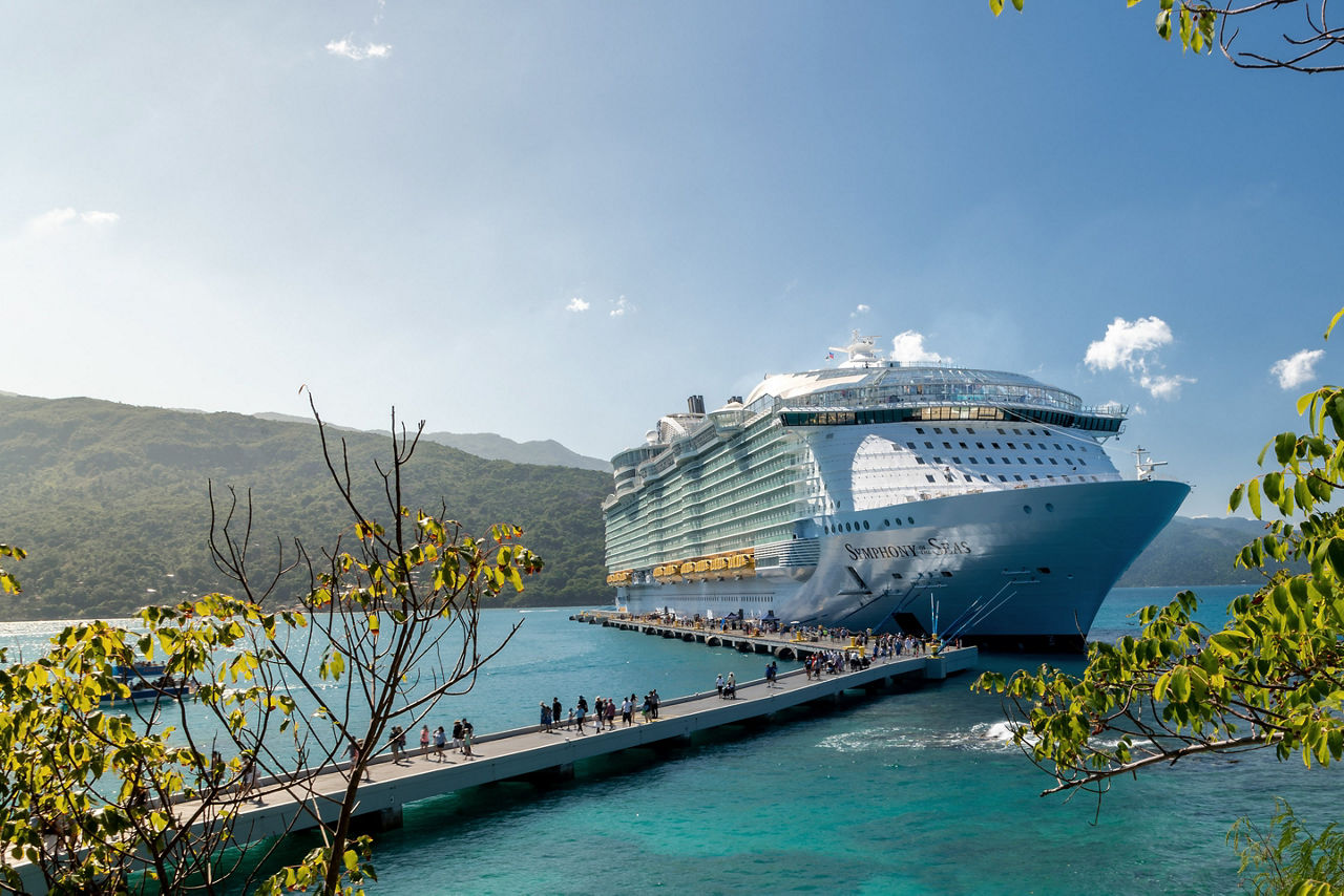 Symphony of the Seas On Boarding 