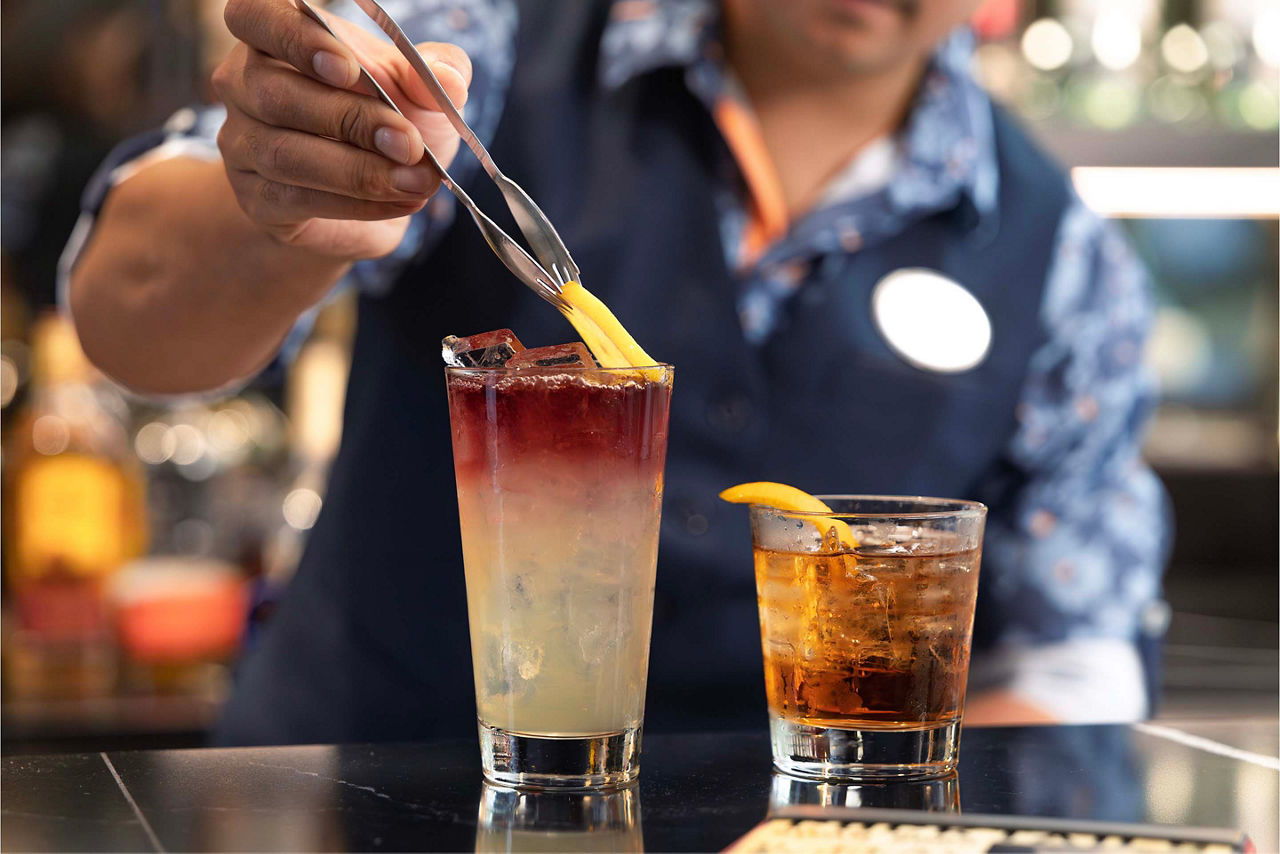 Lou's Barista preparing Cocktails