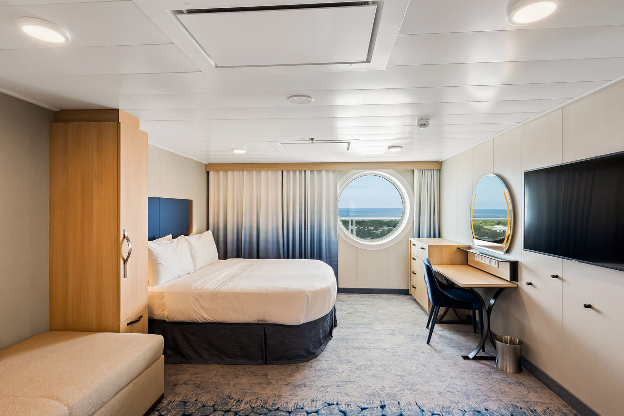 Ultra spacious ocean view balcony