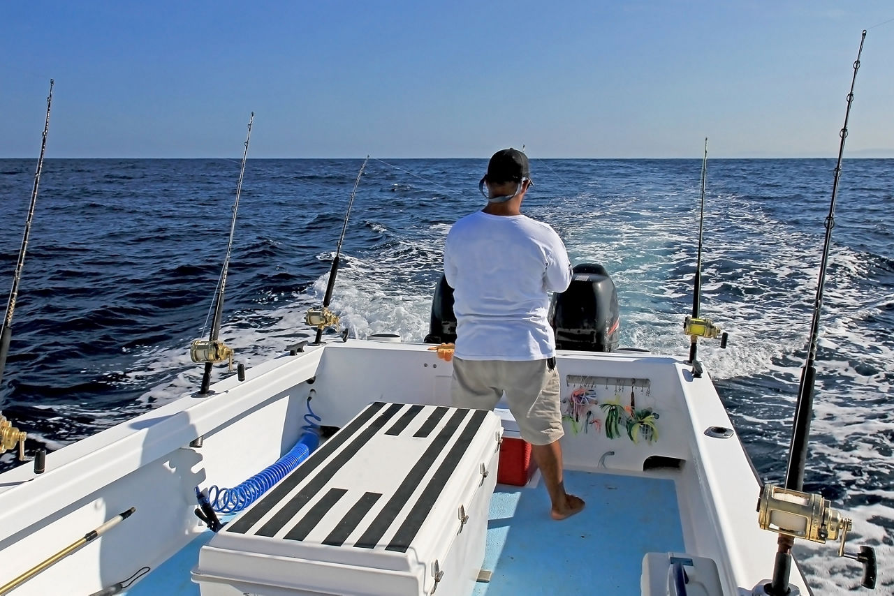 How to prepare for a sea fishing trip in dubai