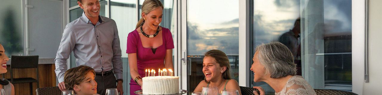 oasis of the seas royal suite birthday celebration 1920 480