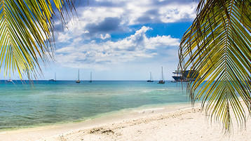 Grand Cayman, Mexico & Bahamas Holiday - Image 1