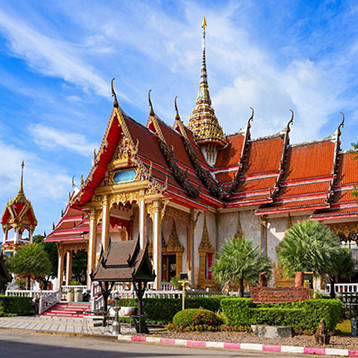 Viharn du temple Wat Chalong à Phuket, Thaïlande