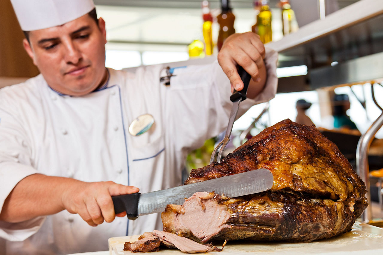 Oasis Class, Symphony of the Seas, Windjammer Carving Station