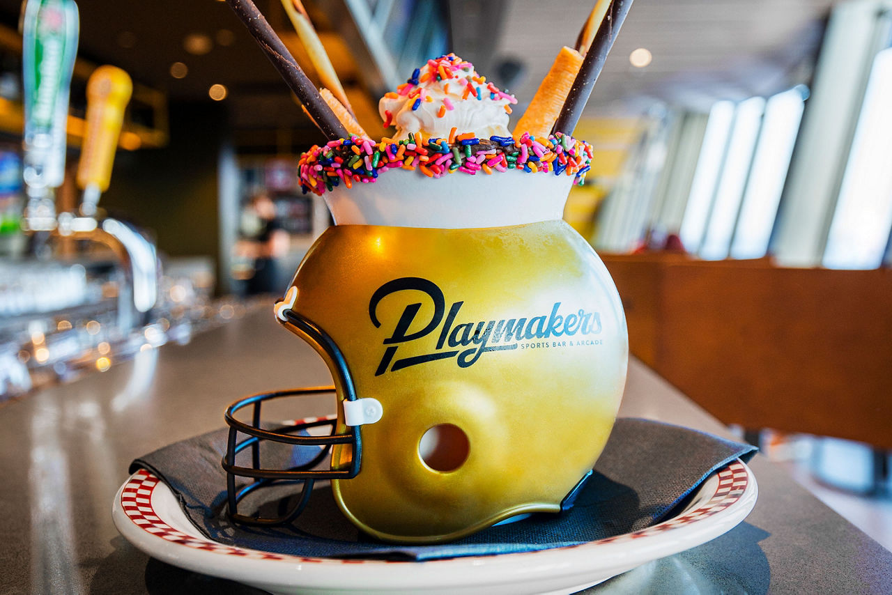 Playmaker's Football Helmet Sundae 