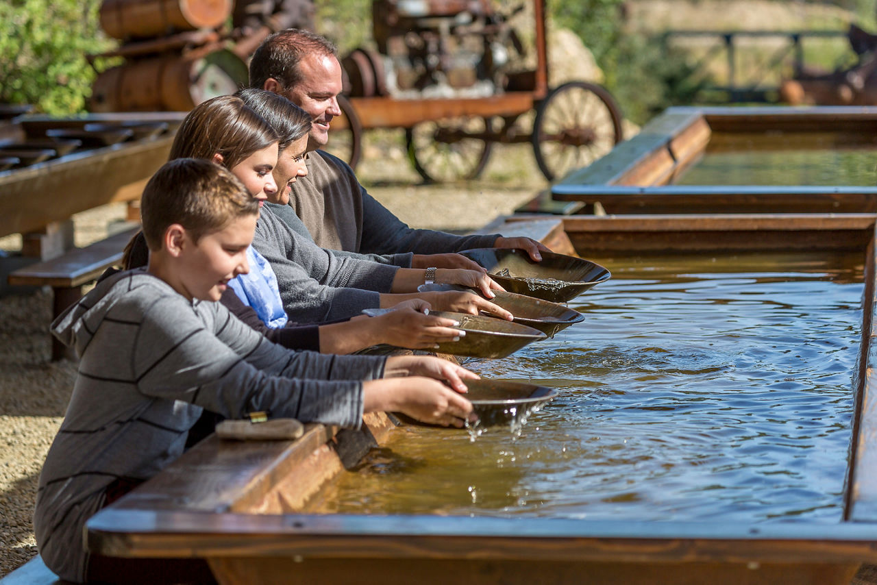 Alaska Fairbanks Family Gold Panning 