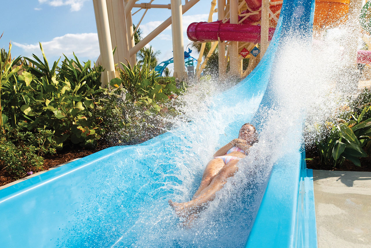 Perfect Day Coco Cay Daredevil Peak Landing Splashing