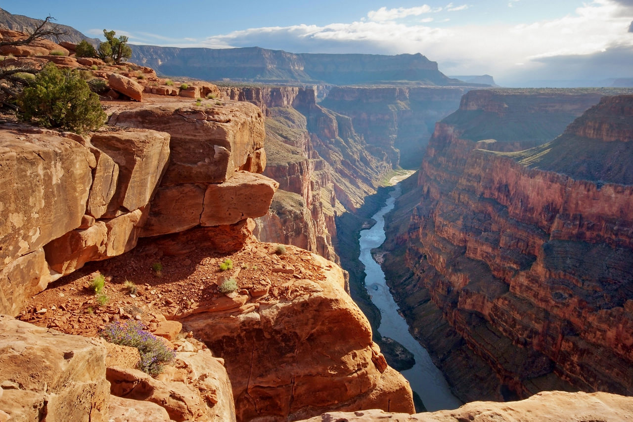 National Park for the Natural World Wonder’s Grand Canyon 