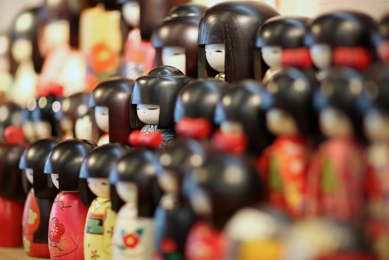 aomori japan japanese dolls souvenir shop