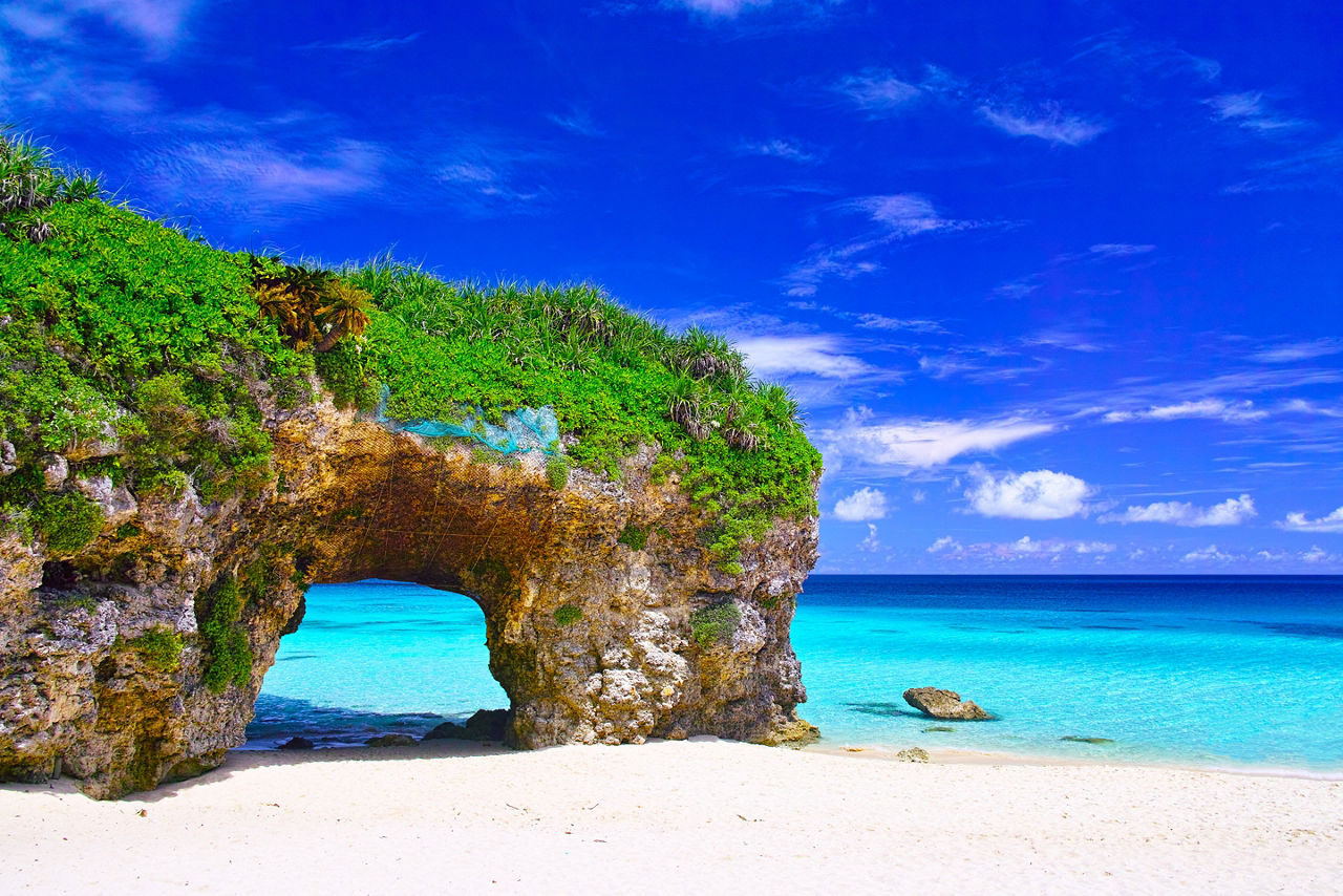 Japan Miyakojima Sunayama Beach Rocks