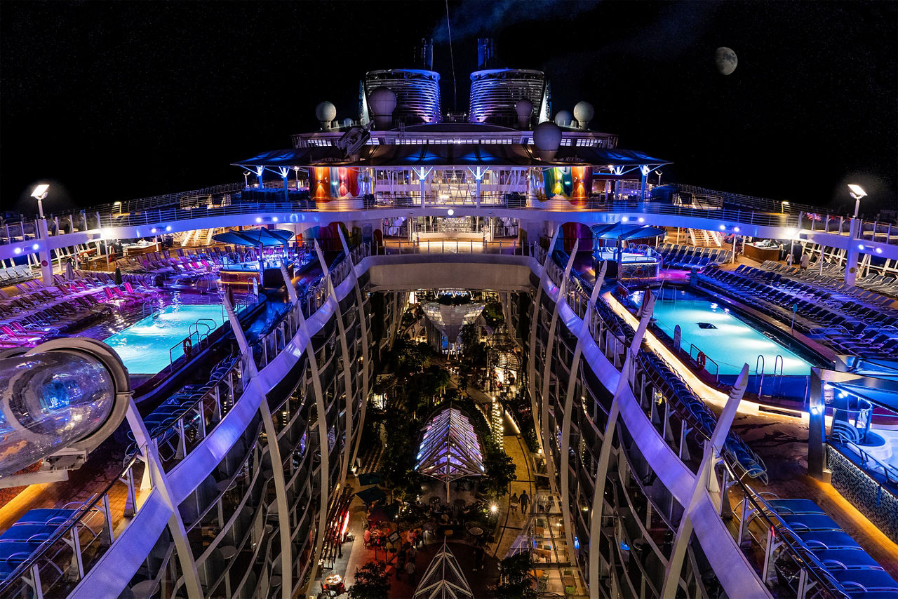 Symphony of the Seas Night Time 