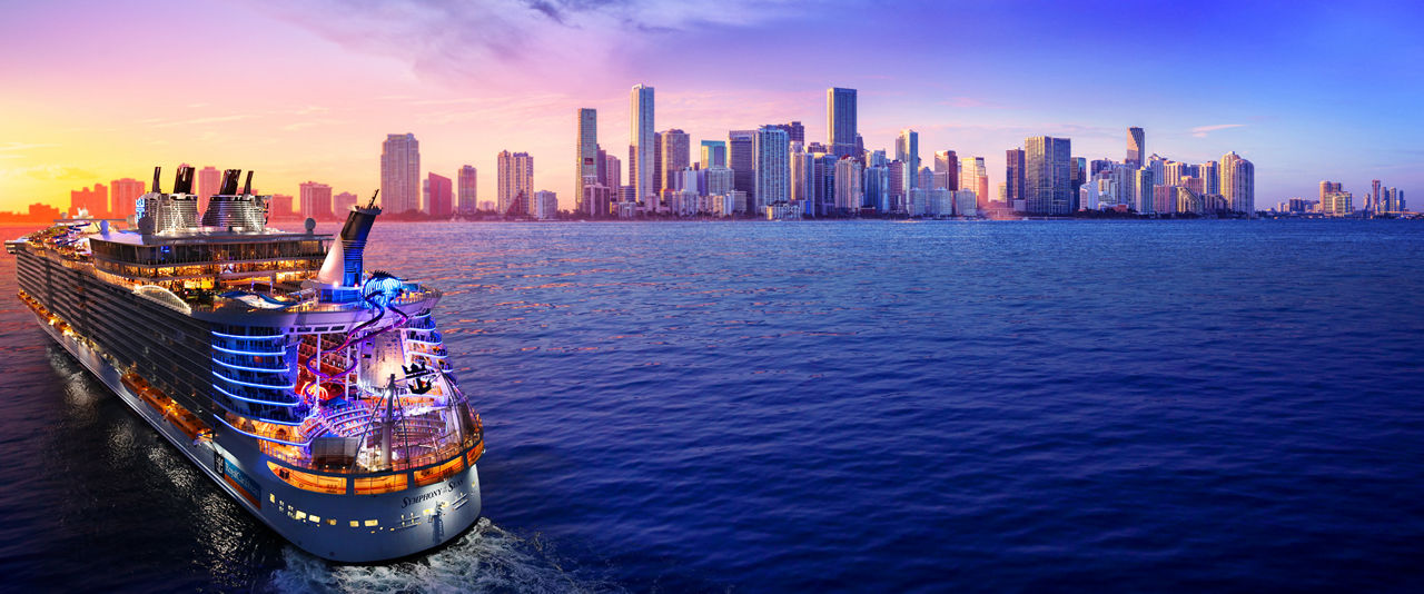 Oasis of the Seas - Aerials offshore Fort Lauderdale