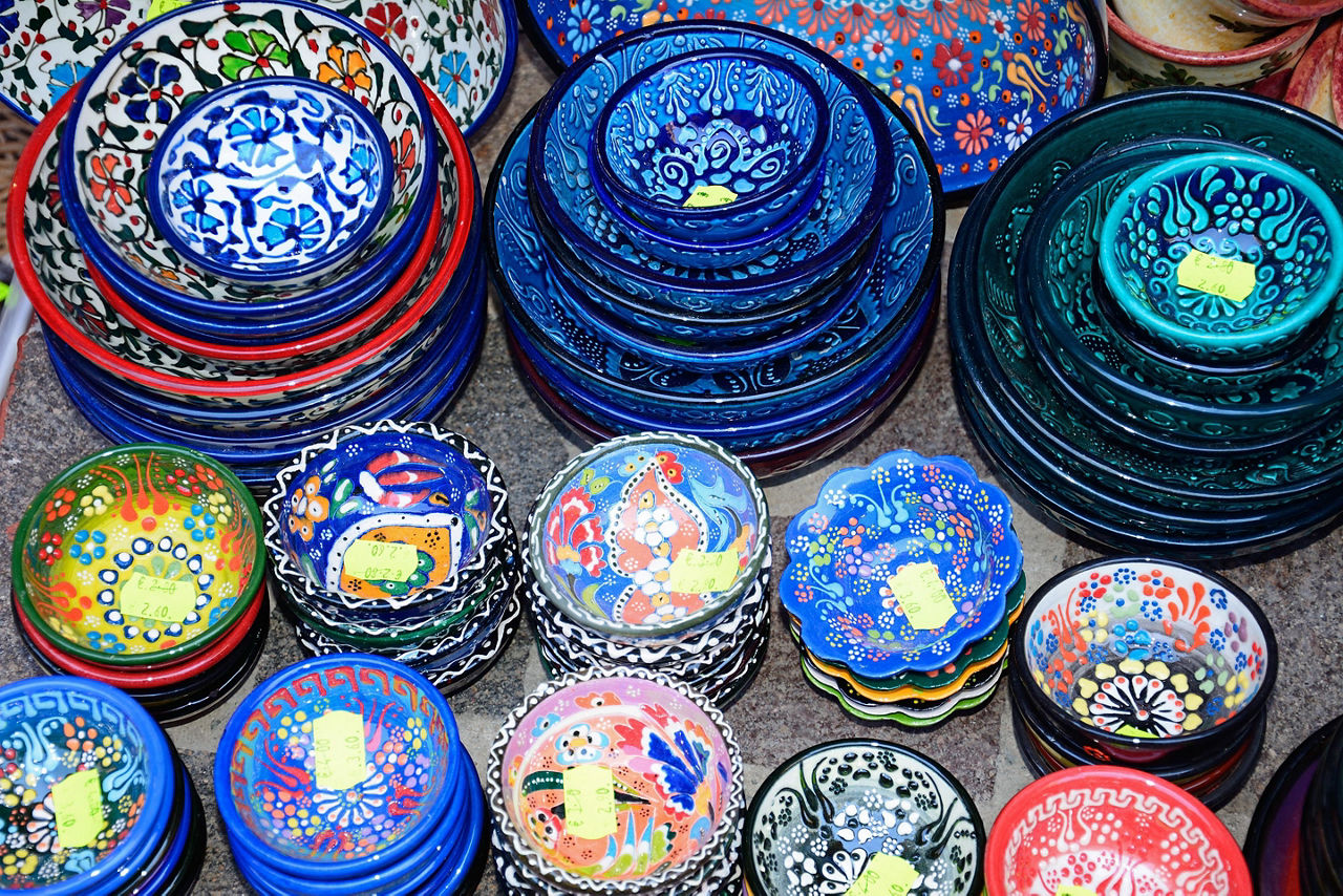 Traditional ceramic dishes in Crete