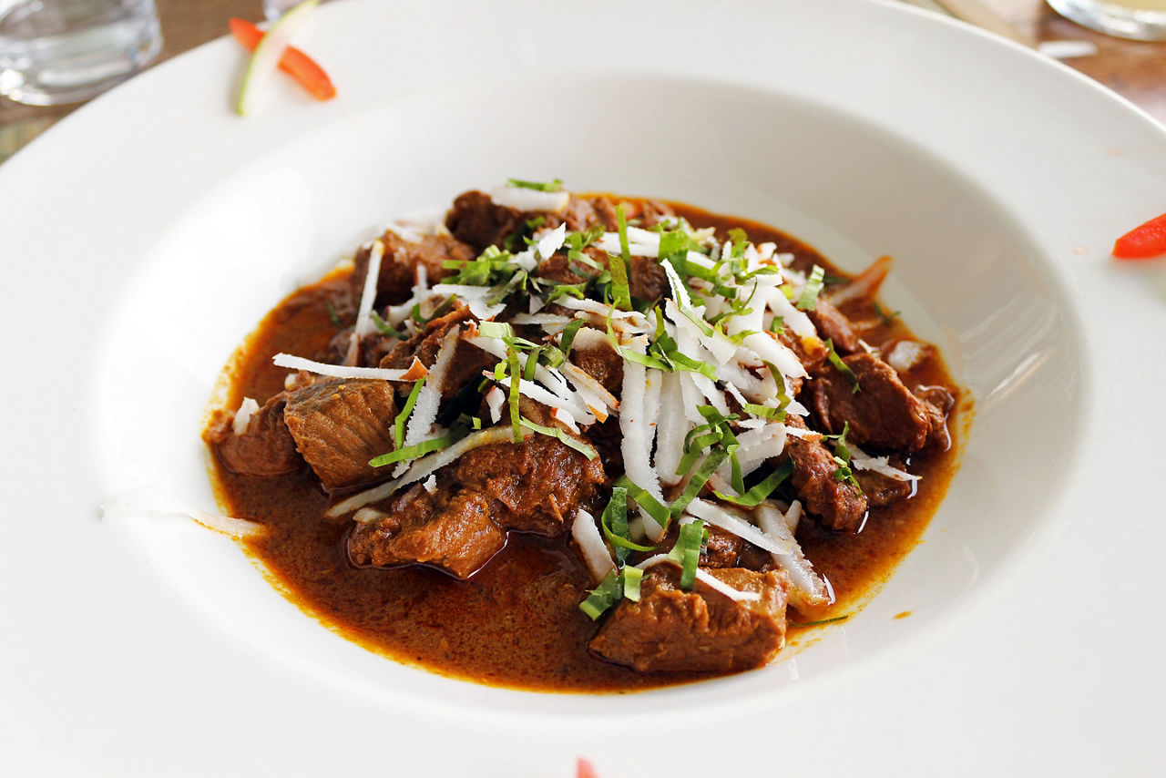 Cuisine Goat Curry Sauce Bowl Plate Food, St. George's, Grenada