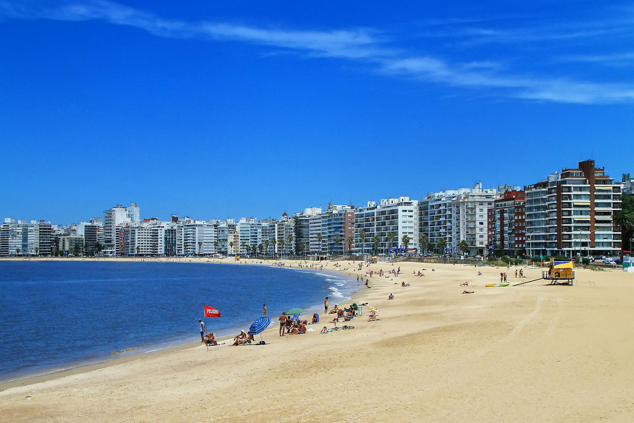 Pocitos beach along the bank of the Rio de la Plata in Montevideo, Uruguay. 