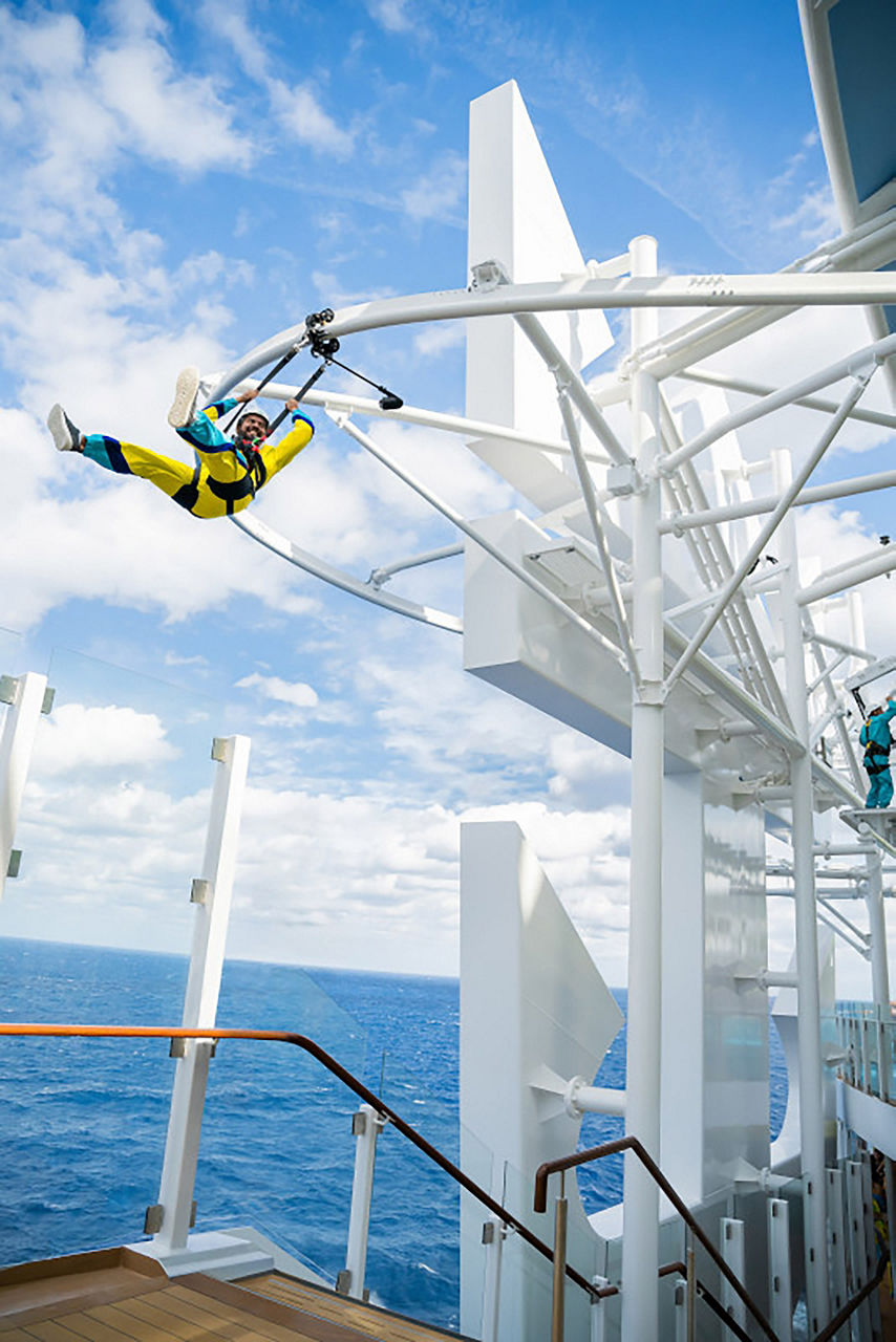 icon of the seas crowns edge