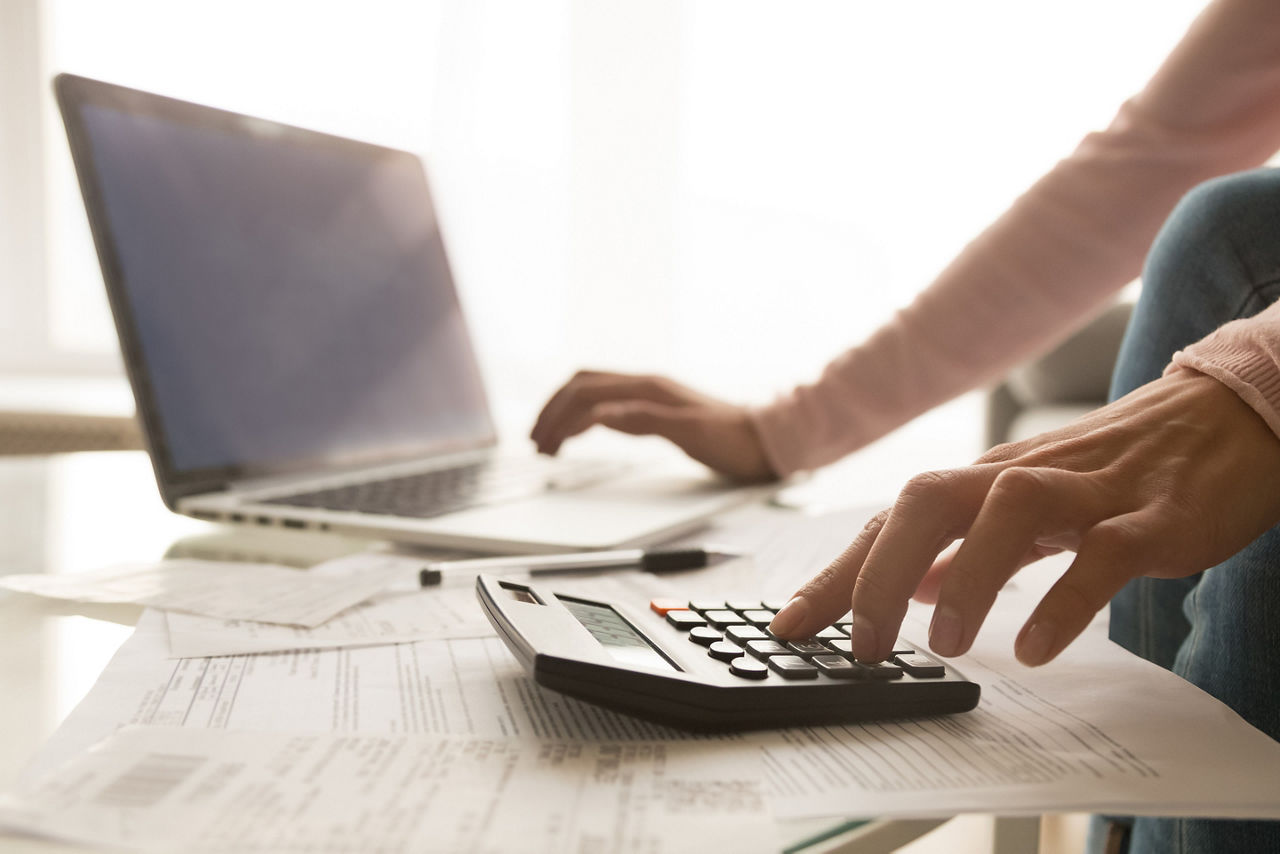 Smart Tips for Black Friday Travel Deals in 2025